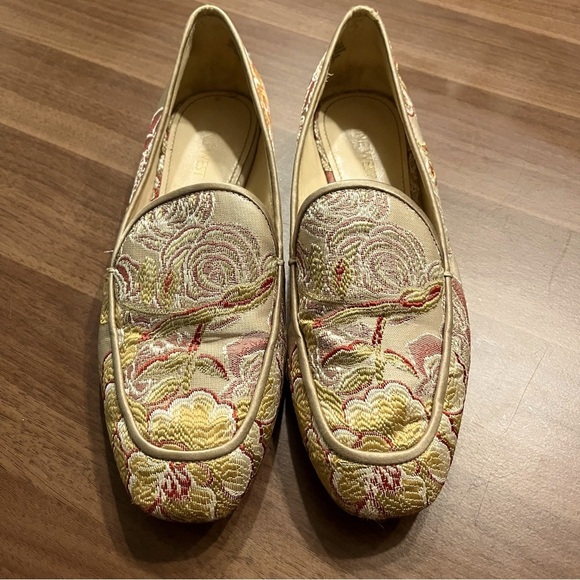 Nine West Xena Closed Toe Slip On Loafers boho flats gold embroidered - Picture 2 of 7